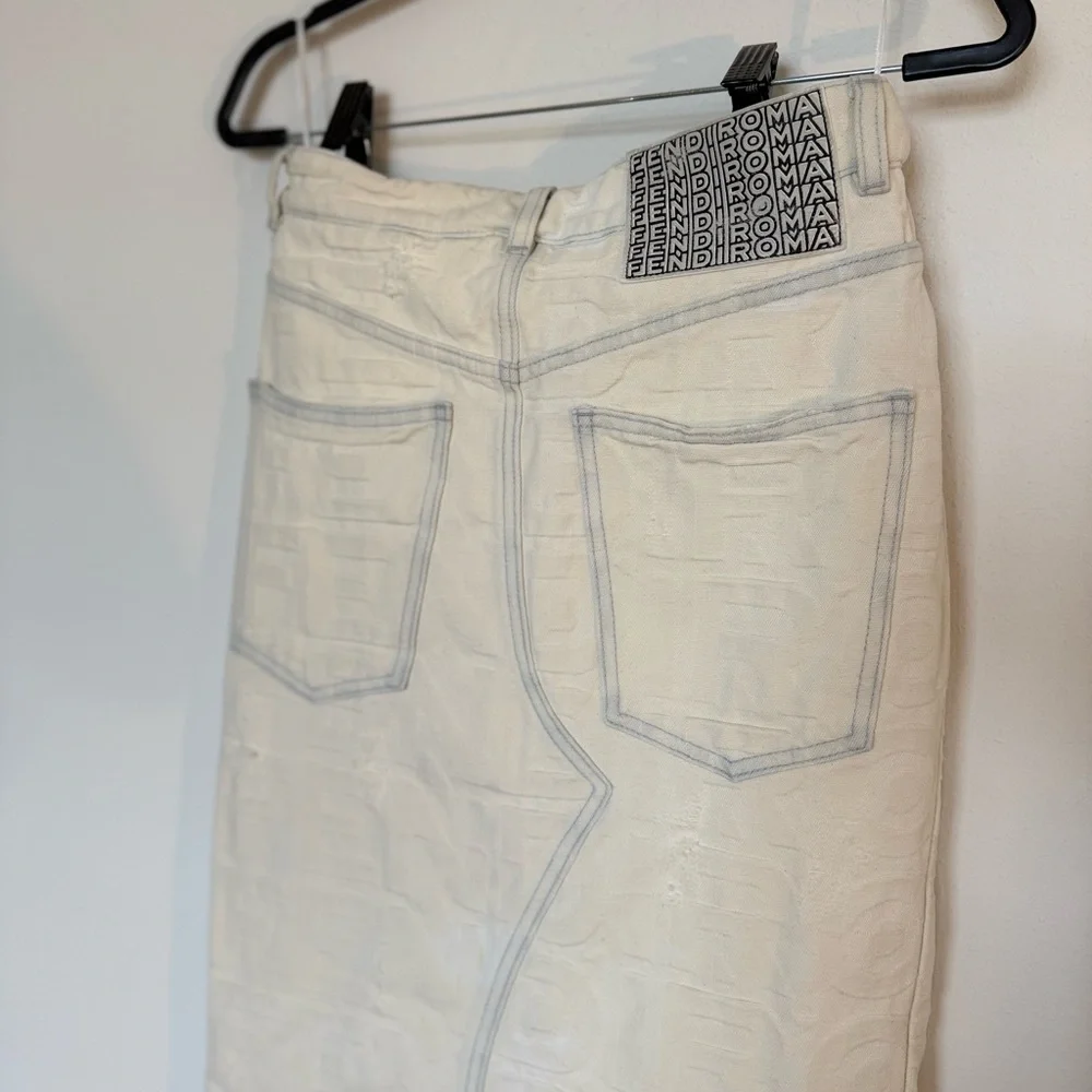 FENDI by Marc Jacobs Slit Maxi Skirt - Picture 8 of 10